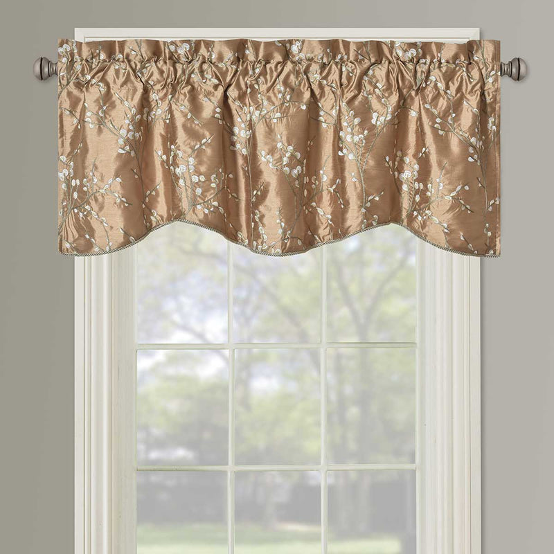 Chloe Scalloped Decorative Rope Embroidered Lined Valance 52"Wx17"L (Single)-Wholesale Beddings