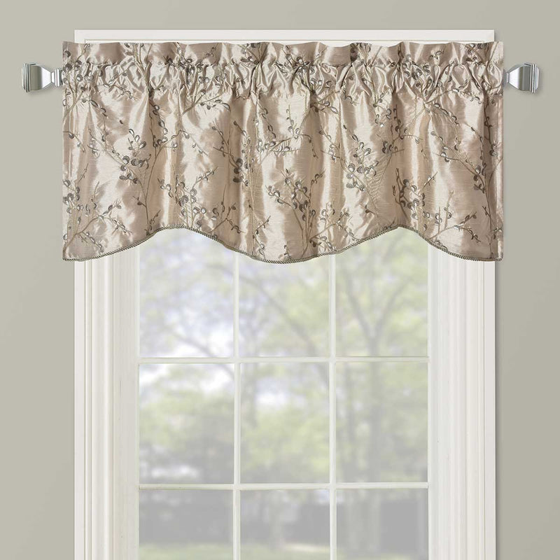 Chloe Scalloped Decorative Rope Embroidered Lined Valance 52"Wx17"L (Single)-Wholesale Beddings