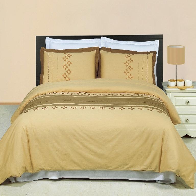 Lakewood Embroidered 100% Cotton 3-Piece Duvet Cover Sets-Wholesale Beddings